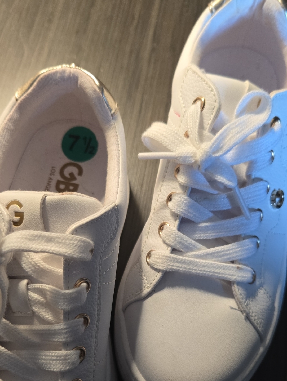 GBX White Kids Sneakers with Gold Eyelets